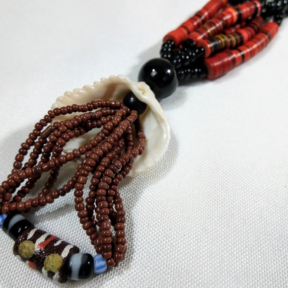 Beaded Shell Necklace Islander Style Luau Beach Party Statement Necklace - Picture 4 of 8